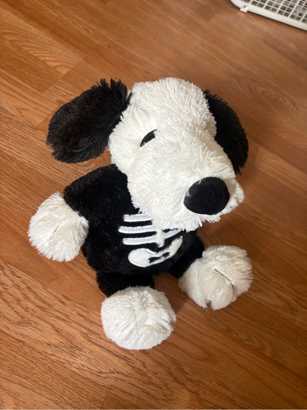 Warmies Skeleton Snoopy